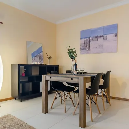 3 Bedroom With P-garage By Silver Prop *