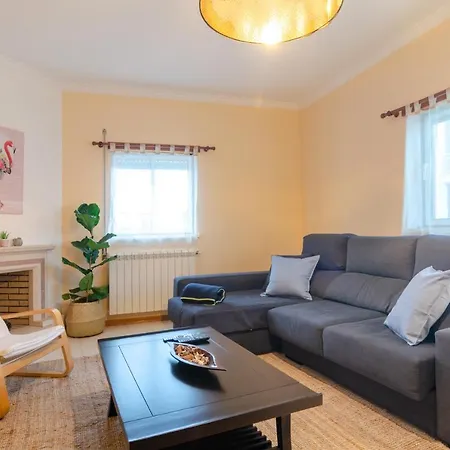 Daire 3 Bedroom With P-garage By Silver Prop